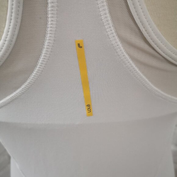Lole Ladies Size Medium Cream Racer Back Fitted Athletic Top - Picture 4 of 11